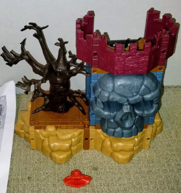 Imaginext Goblin's Dungeon Playset 2002 Fisher Price