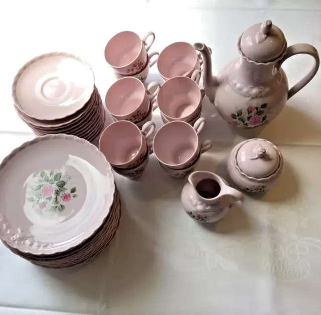 Sehr schönes Kaffeeservice von Hutschenreuther "Porcelain Rose S" für 12 Pers.