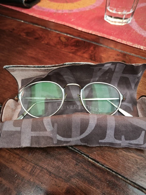Oliverpeoples Barrister Brille
