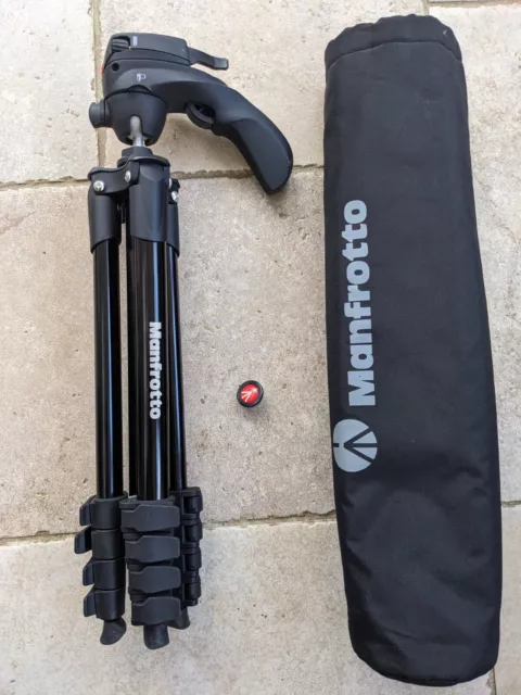 Manfrotto Compact Action MKCOMPACTACN Tripod + Manfrooto release plate +bag