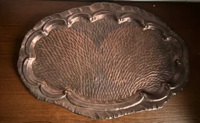 Arts & crafts Oval Large Hammered Copper platter-tray Scalloped shell Edge Prop