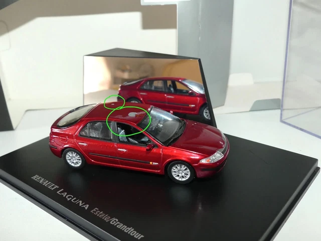 RENAULT LAGUNA II DYNAMIQUE Phase 1 Rouge UNIVERSAL HOBBIES 1:43 Imperfection