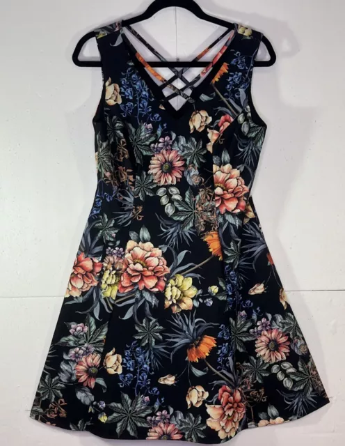 NWOT Roz & Ali Short Swing Dress SZ 8P Fit & Flare Strappy V Neck Floral Knit