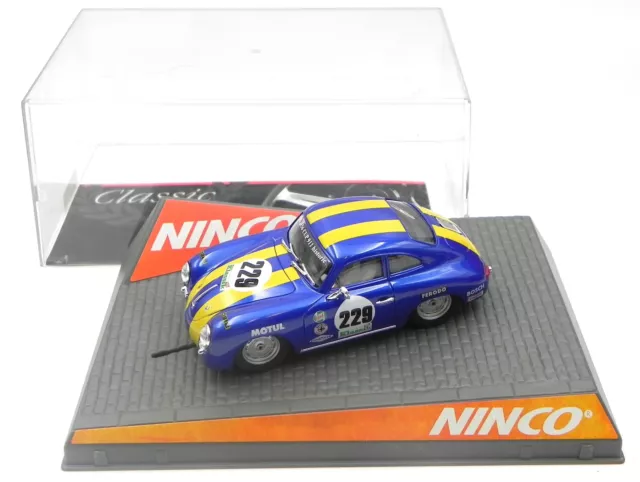 Ninco Porsche 356 Coupé Klassik slot car 1:32 Ref. 50418 MIB