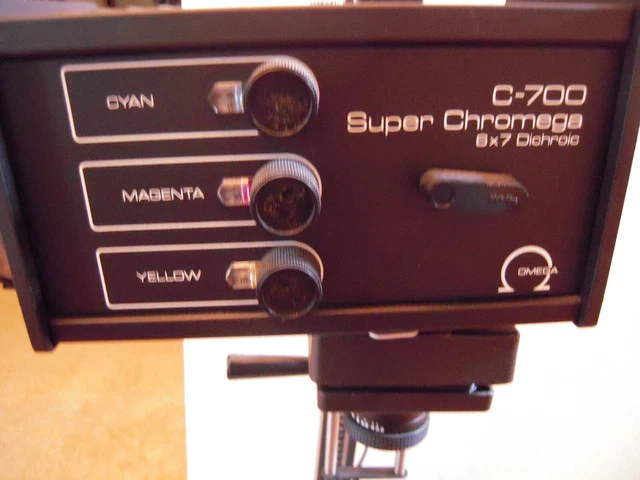 Omega C-700 enlarger with Concept 6  base
