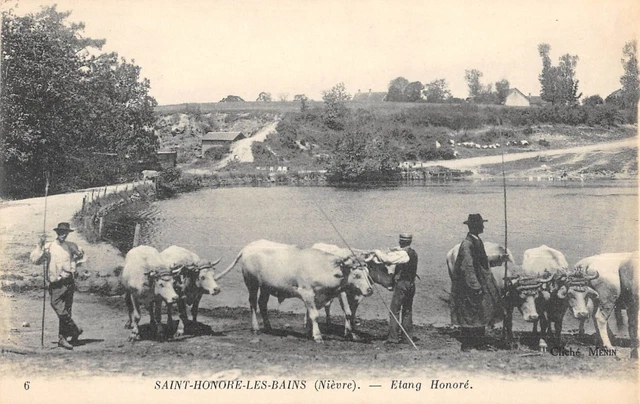 Cpa 58 Saint Honore Les Bains / Etang Honore