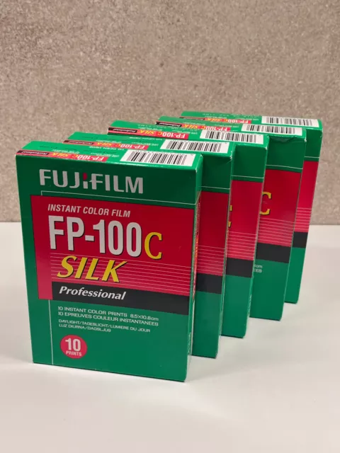 Fujifilm Instant Film Fuji FP-100C Silk 08/2018 / Kühlschrank Gelagert