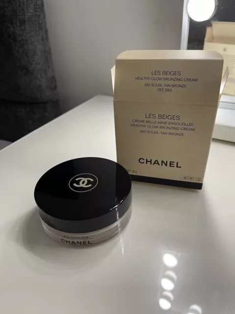 CHANEL Sheer Fluid Highlighter For A Luminous Healthy Glow. For Face And  Body.