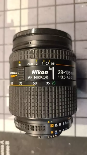 Nikon Nikkor 28-105mm F/3.5-4.5 D IF Macro Autofocus Lens. Great condition