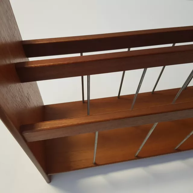 Rivista danese metà secolo teak legno portalibri record design scandinavo vintage
