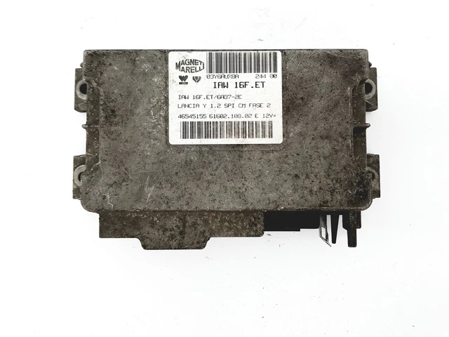 Come controllare un motore passo-passo con il driver DRV8825 e Arduino Come controllare un motore passo-passo con il driver DRV8825 e Arduino