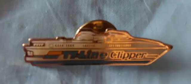 Rare Nice Small ( Lapel ) Pin "  Tt Line Clipper "