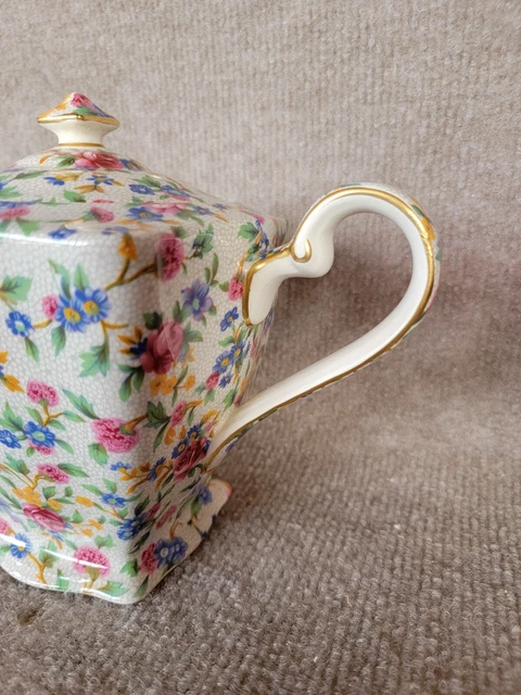 Vtg. Royal Winton Grimwades LTD OLD COTTAGE CHINTZ Teapot Excellent England 4