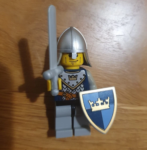 LEGO CASTLE CROWN Knight Minifigure Fantasy Era Complete 6.80