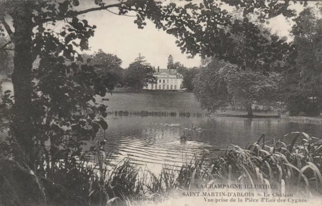 CPA 51 SAINT MARTIN D'ABLOIS Le Chateau view taken from the Swans' water piece