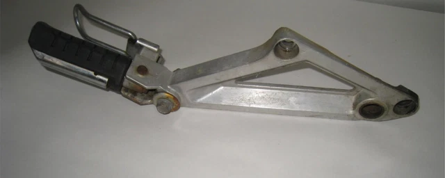 82 Honda Sabre Vf750 S Right Rear Foot Peg And Bracket