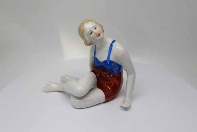 Figurilla Bañista Sexy Art Deco-alemán Estilo Art Nouveau Estilo Porcelana
