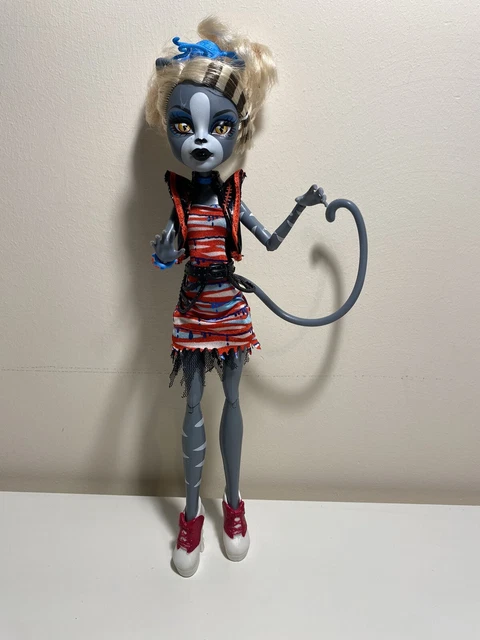 Monster High Meowlody Purrsephone Zombie Shake Werecat Sisters Twin