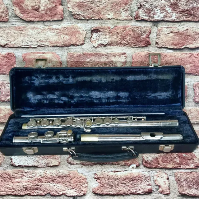 Vintage ARTLEY Flute Model 17-0 RARE W/ Case Made in USA
