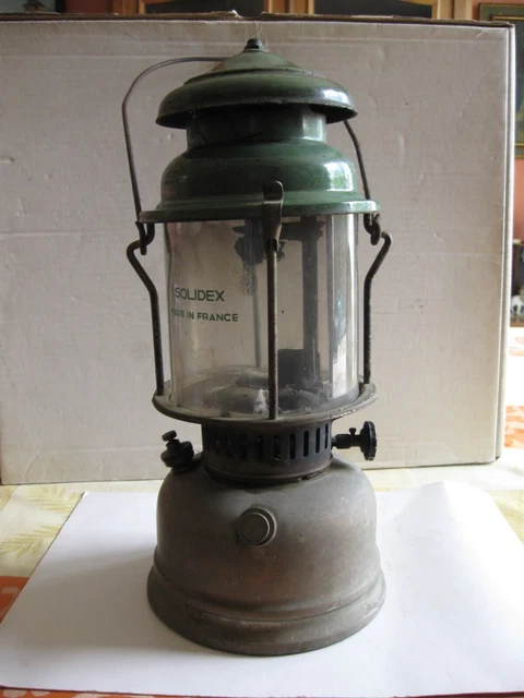 RARE LAMPE A pétrole tempête PRIMUS No 1020 Suède ,B.A HJORTH Stockholm