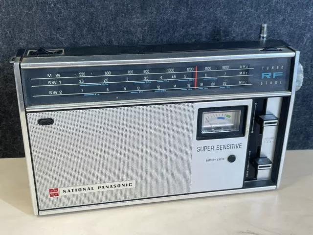 Vintage National Panasonic Radio Tuned RF Stage Model R-399 & Case