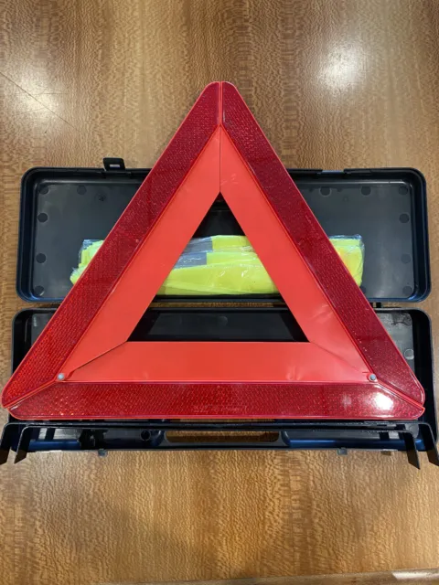 kit de sécurité auto - Triangle rouge de signalisation - gilet jaune