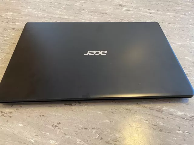 Acer Aspire 3 15 Zoll (i5-10210U, 512GB SSD, 8GB) Windows 11 Home - Schwarz