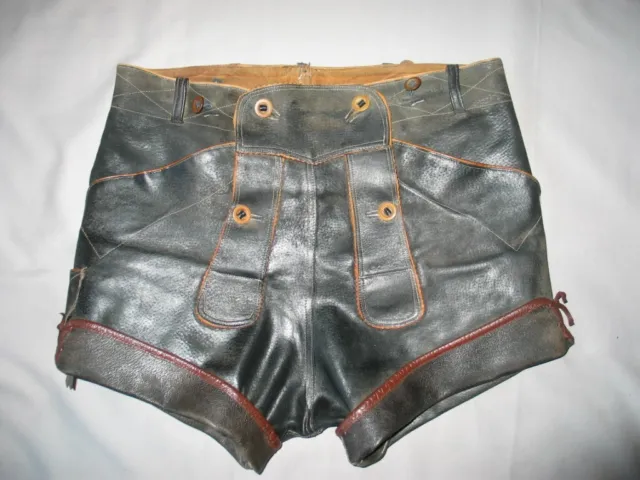 Pantaloni corti antichi e antichi in pelle folcloristici taglia 52