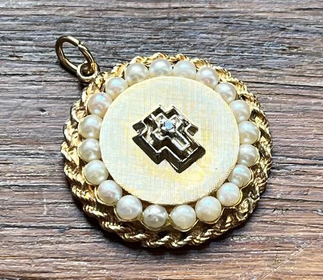 Ancien Pendentif Médaille Plaquer Or Breloque Art Nouveau feuilles