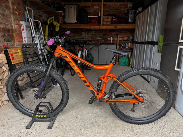 Stance sales 1 2019