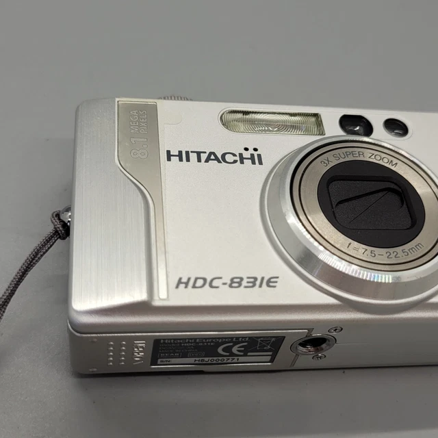 Hitachi HDC-831E 8,1 megapixel fotocamera digitale compatta argento testato 20