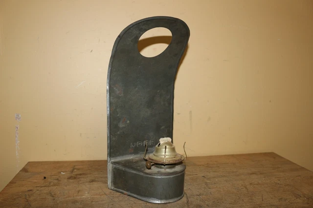 Vintage UPRR Union Pacific Urbana O. Caboose Railroad Lantern Lamp