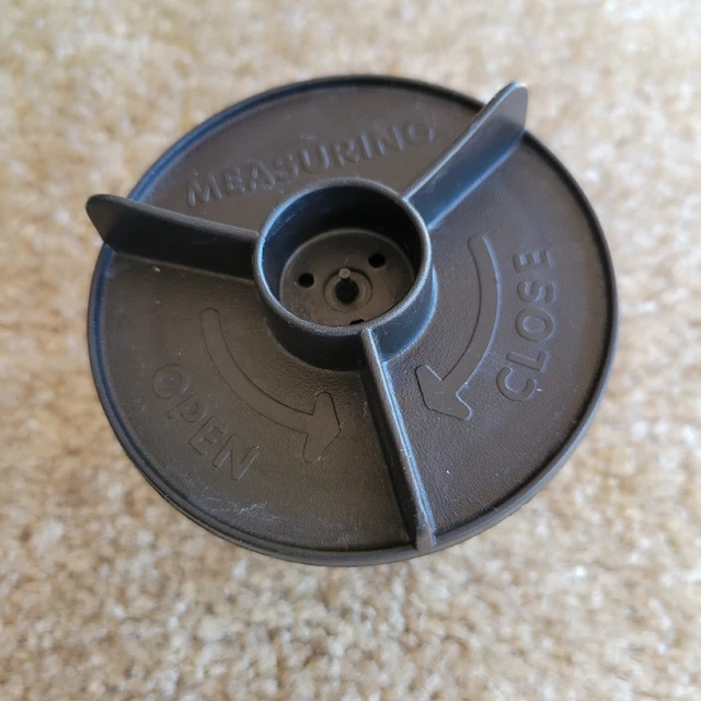 HOOVER STEAMVAC ULTRA F5881900 Clean Solution Tank Measuring Cup Cap