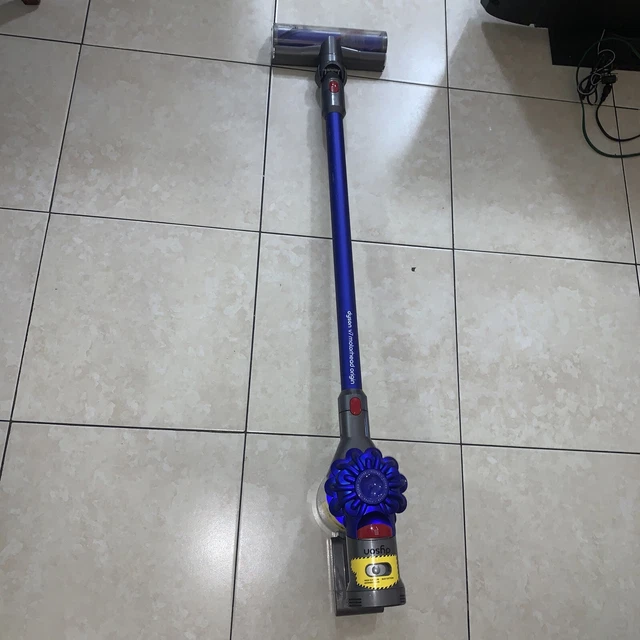 DYSON V7 (SV11) Allergy Cordless HEPA Stick Vacuum, blue , very beauty