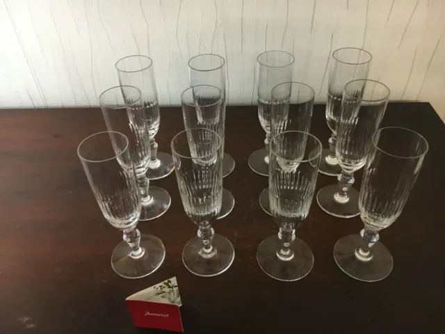 28 flûtes à champagne modèle Renaissance en cristal de Baccarat /prix à la pièce