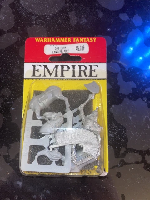 R9 Warhammer Fantasy Citadel Blister New Empire Officier Lancier Aile