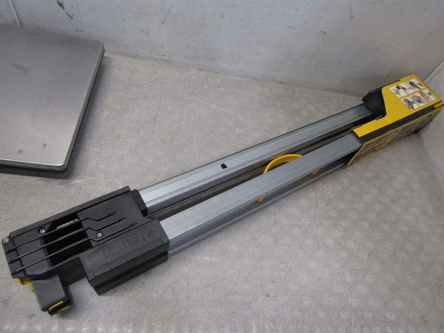 DEWALT 32 in. H Metal Folding Sawhorse