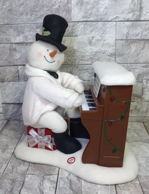 2005 Hallmark Jingle Pals Plush Piano Playing Singing Snowman (DOESN'T MOVE)