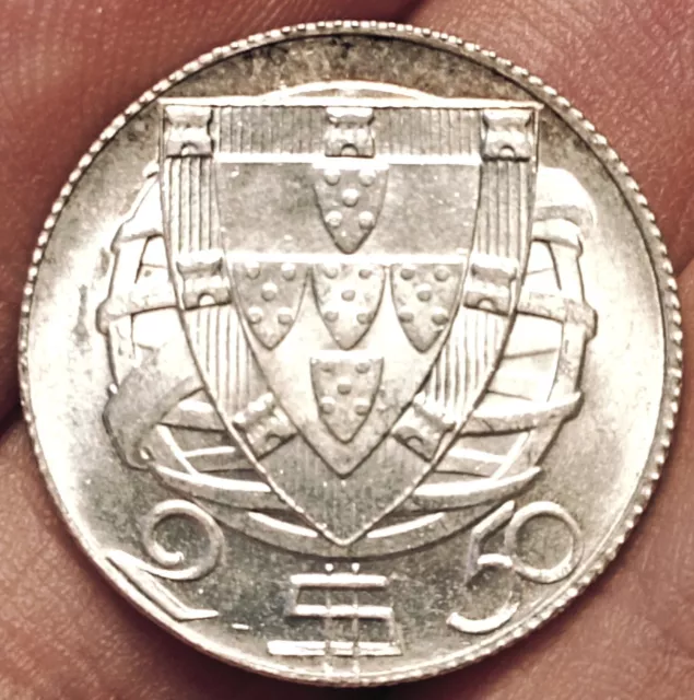 Moneda de 2,5 escudos de Portugal 1944 (¡PLATA! UNC! ¡Excelente!)