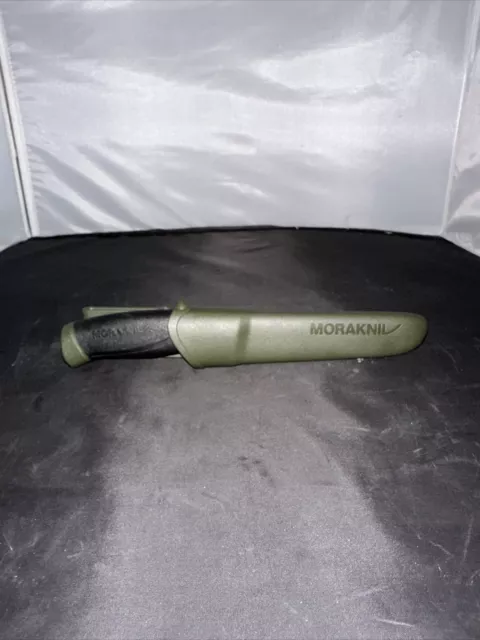 Mora Companion MG Army Green Knife Skinning Hunting Camping Morakniv Sweden