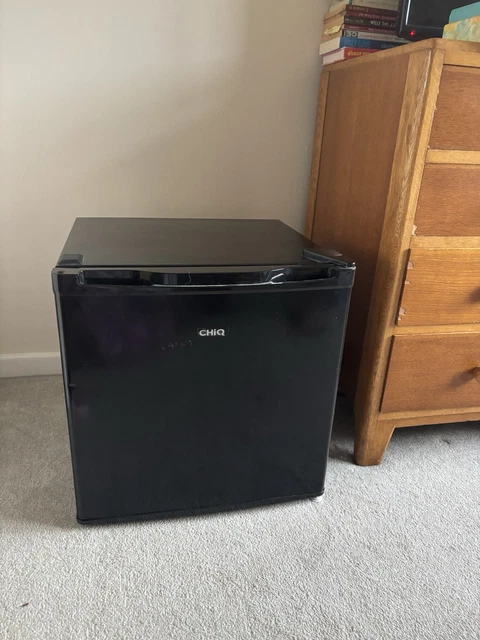 CHIQ 46L Mini Fridge - Compact Tabletop Refrigerator With Bottle Holder, Adjustable Thermostat, Low Noise - View #7