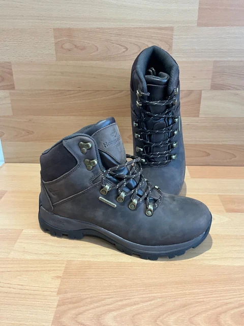 hoggs of fife rambler waterproof hiking boots