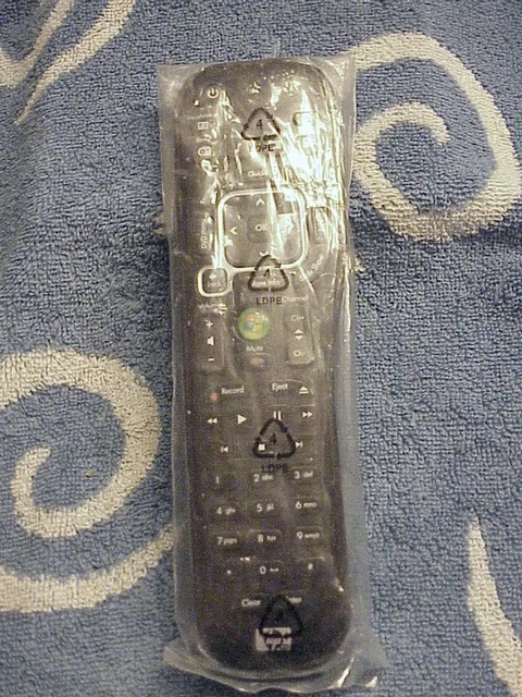 Hewlett-Packard HP TSGH-IR02 - PC Media Center Remote Control  NEW Still Wrapped