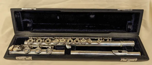 Selmer Omega USA 3660 Professional Sterling Silver Open Hole Flute