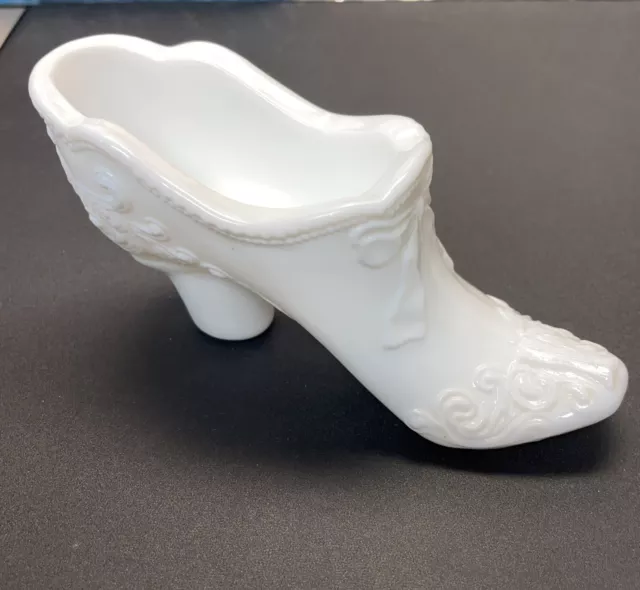 Vintage Mosser White Milk Glass Bow With Scrolls Victorian Slipper Shoe Boot