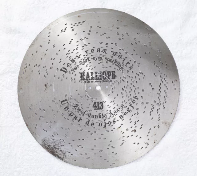 Kalliope Blech Platte 33,5 cm Ø - Zwei dunkle Augen  Nr 413, Glocken