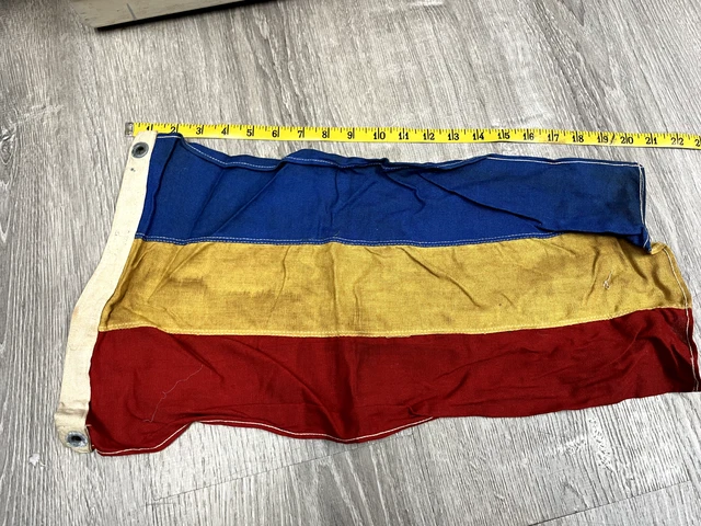 antique sailboat yacht club pennant flag maritime ship bunting burgee striped