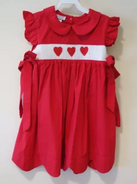 NWT Pleats & Stitches Smocked Hearts Scalloped Hem Dress Girl's Size 5