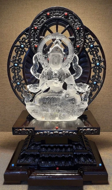 Chinese Exquisite Handmade Buddha Carving Natural Crystal Statue