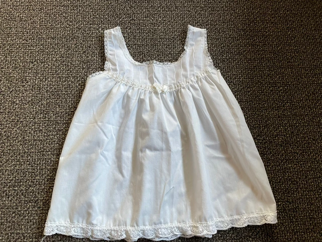 Vintage 1960's Your Majesty Girls 5 Slip Beautiful Lace
